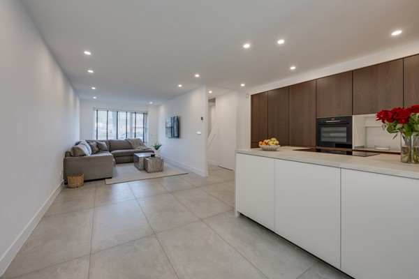 45_FUNDA_MARGA KLOMPELAAN 71_RIJEN.jpg